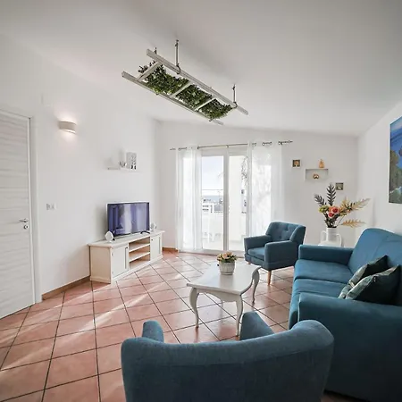 Apartment Sky Blue Con Idromassaggio Vista Mare *