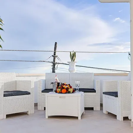 Apartment Sky Blue Con Idromassaggio Vista Mare *